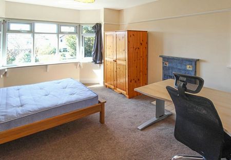 5 Bed Student Maisonette in Charminster - Photo 2