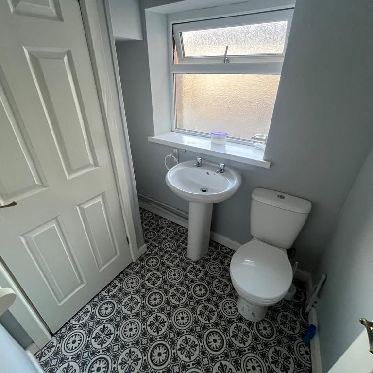 3 bedroom property to rent - Photo 1