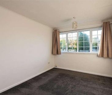 Balmoral Terrace, Sittingbourne, Kent, ME10 - Photo 3