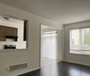 For Lease - 15 Aird Court, Milton, Ontario - Photo 2