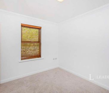 Ockenden, Constitution Hill, Woking, GU22 - Photo 1