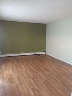 Boser 4plex *FREE LAUNDRY & HEAT/WATER INCLUDED!!* - Photo 1