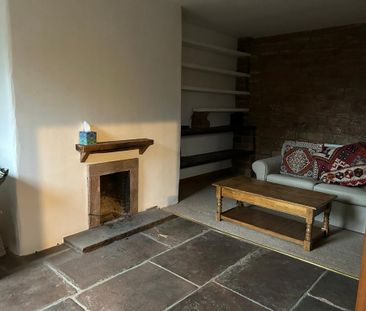 2 bedroom cottage to rent - Photo 1