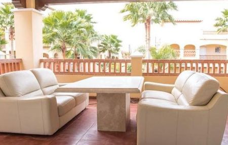 2 bedroom luxury Flat for rent in Estepona, Spain - Photo 4