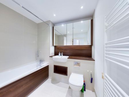 2 bedroom flat to rent - Photo 4