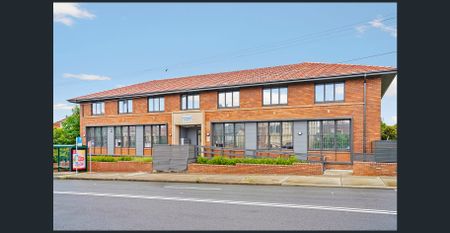 Full Self Contained Studio Apartment! - Photo 4