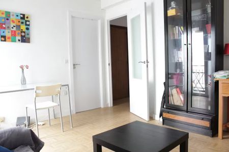 Calle Azafrán, Sevilla, Andalusia 41003 - Photo 2