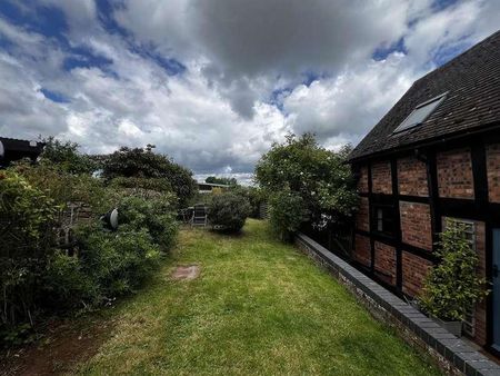 The Cottage, Welsh House Farm, Welsh House Lane, Newent, Gloucestershire, GL18 - Photo 4