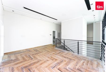 Luxury villa | Brand New | 4 bed + Maid + Driver - Photo 4