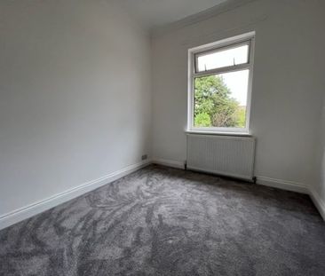 Highfield Park - Photo 4