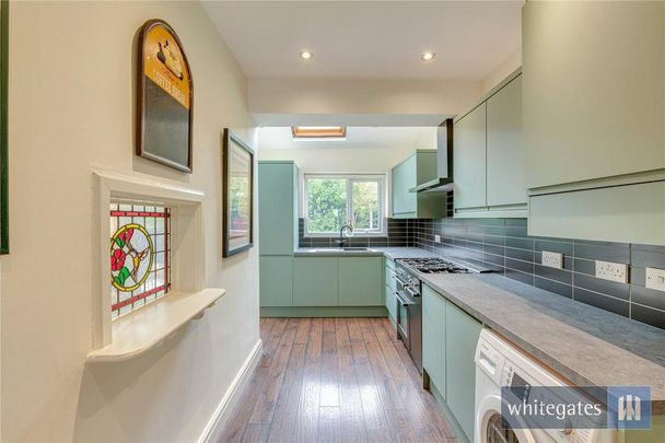 3 bedroom semi-detached house to rent - Photo 1