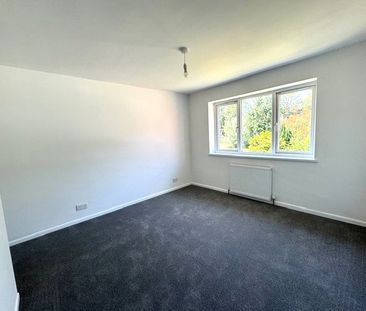 3 bedroom house to rent Somerset Avenue, Southampton, SO18 - Photo 1