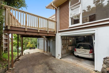 Sunlit Character Home - Photo 4