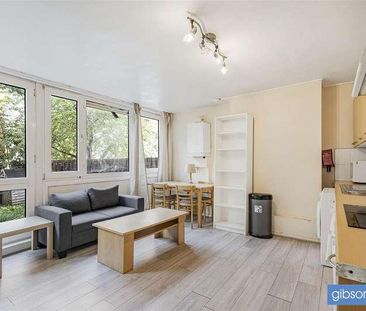Hersham Close, Sw - Private Garden, SW15 - Photo 2