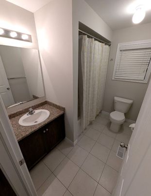 For Lease - 371 Vincent Drive, North Dumfries, Ontario - Photo 1