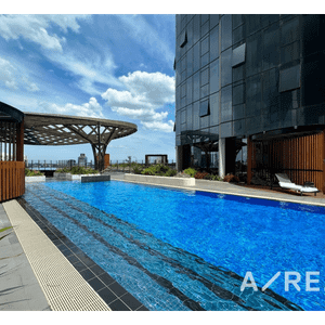 Modern Southbank Living with Resort-Style Facilities - Photo 2