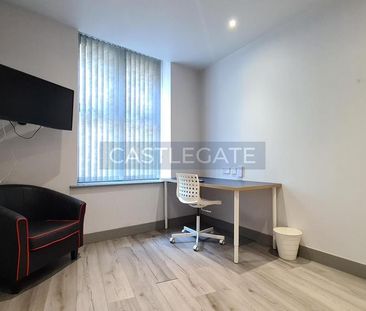 4 bedroom flat share to rent - Photo 3