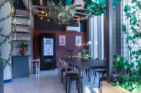 1 bedroom private hall to rent - Photo 5