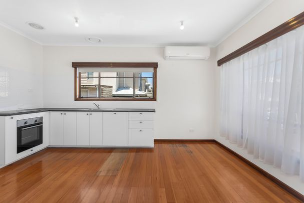 Register to Inspect // Contemporary 3-Bedroom Home with New Kitchen and Bathroom in Yarraville - Photo 1