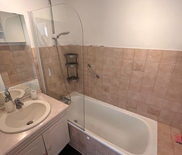 Location Appartement 2 pièces 52m² LYON 9ème - Photo 6