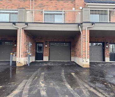 For Lease - 5 Lilac Lane, Thorold, Ontario - Photo 3