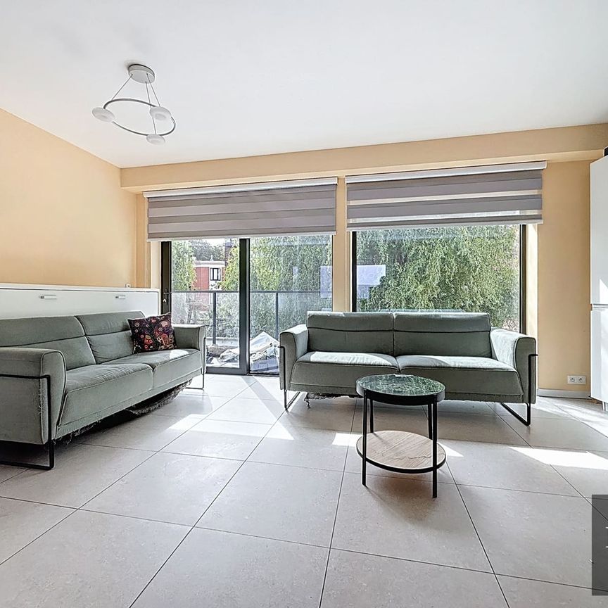 Appartement à louer 2 chambres 110 m², 1300 € - Foto 1