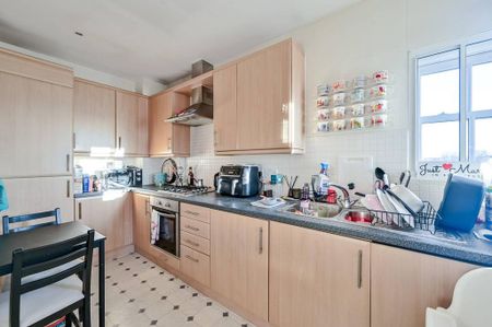 1 bedroom flat to rent - Photo 4