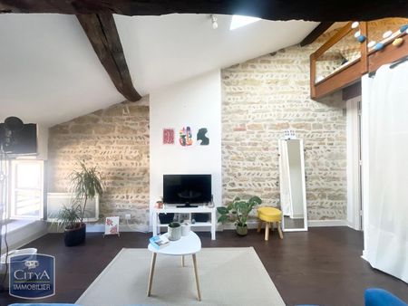 Location Appartement 1 pièce 30m² BOURG EN BRESSE 01000 - Photo 4