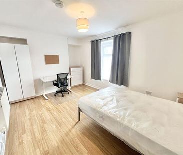 4 bedroom house share to rent - Photo 1