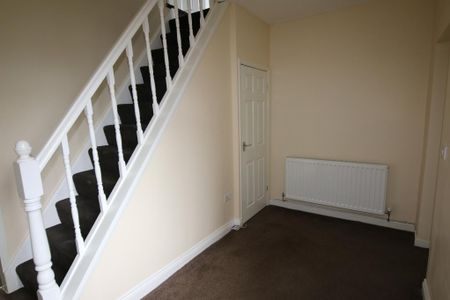 2 bedroom terraced house to rent - Photo 5