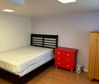 One room in Vancouver west close to UBC & Langara College - Photo 1