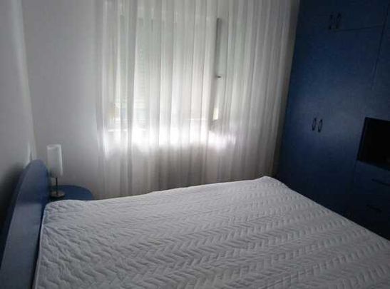 3 camere, 73 mp, decomandat, prima inchiriere, parcare, zona strazii Viilor - Photo 1