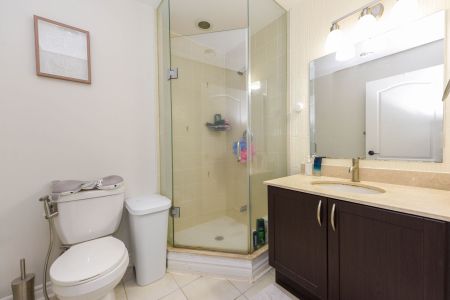 For Lease - 3865 Lake Shore Boulevard Unit# 1101, Toronto, Ontario - Photo 2