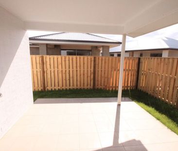 Dream Family Home Awaits at 45 O'Reilly Drive, Coomera – Modern Com... - Photo 2