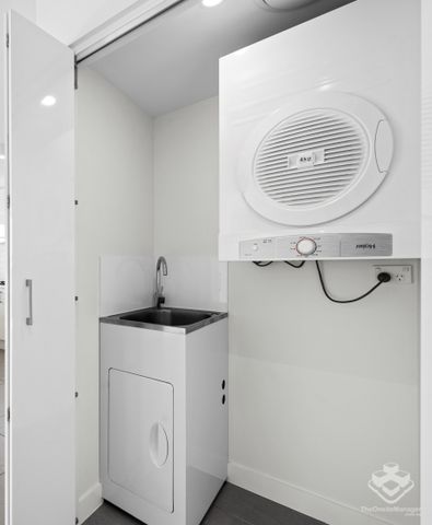 North-Facing Bright Airy & Fabulous - Photo 5