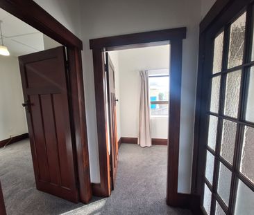 Lovely family home - Photo 5