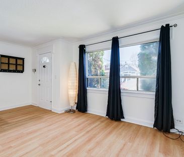 For Lease - 20 Aylesworth Avenue, Toronto, Ontario - Photo 2