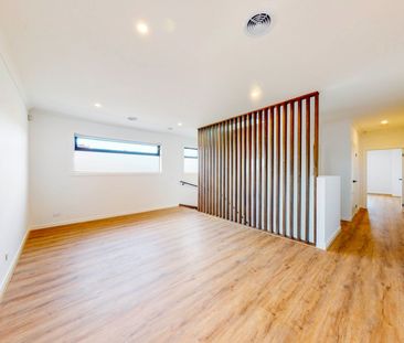 15B Leonie Avenue, Bentleigh East - Photo 2
