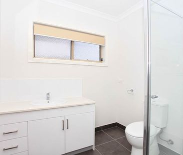 6/29 Ardsley Circuit, Craigieburn VIC 3064 - Photo 6