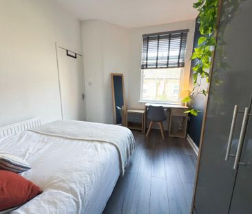 4 bedroom house to rent - Photo 4