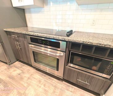 #104 10126 144 Street Northwest - Photo 6