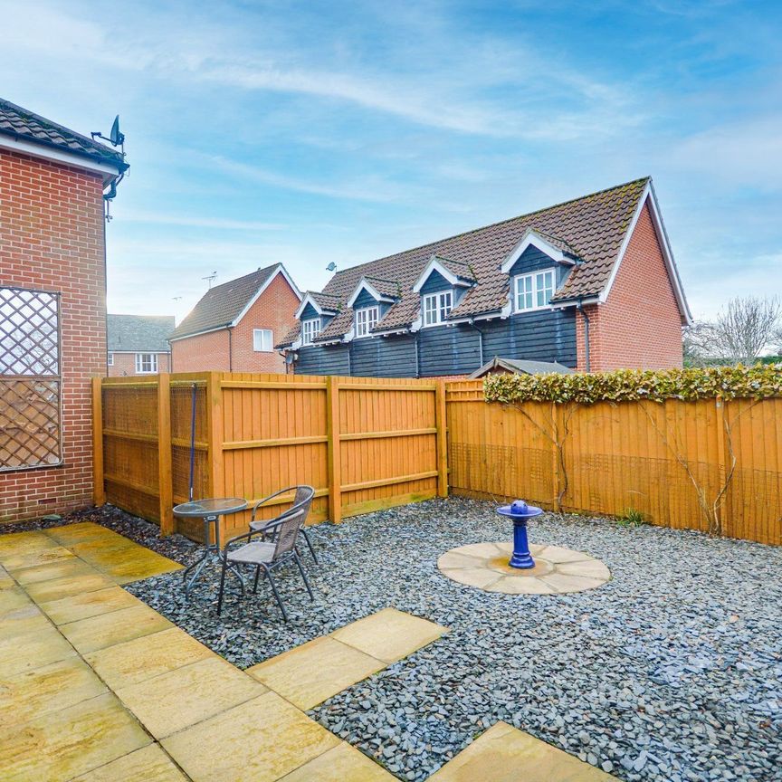 Horstead - Photo 1