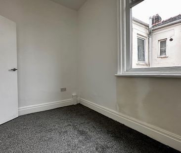 First Floor Flat, Central Drive, Blackpool, FY1 5HY - Photo 1