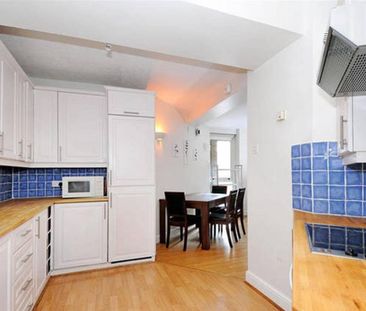 Studio Flat, Gun Place, E1W - Photo 6