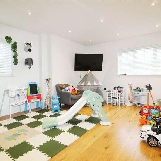 Fen Gate, Fen Lane, Bulphan, Upminster, RM14 - Photo 1