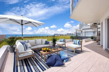 Coastal family living in the heart of Collaroy - Photo 3