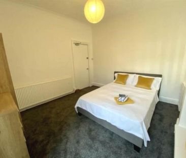 1 bedroom in a house share to rent - Photo 6