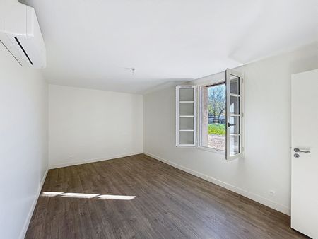 Location Maison 4 pièces 101m² LEGUEVIN 31490 - Photo 5