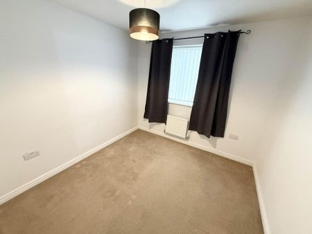 4 bedroom detached house to rent - Photo 5