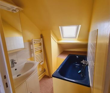 Location Appartement 2 pièces 27m² - Photo 4